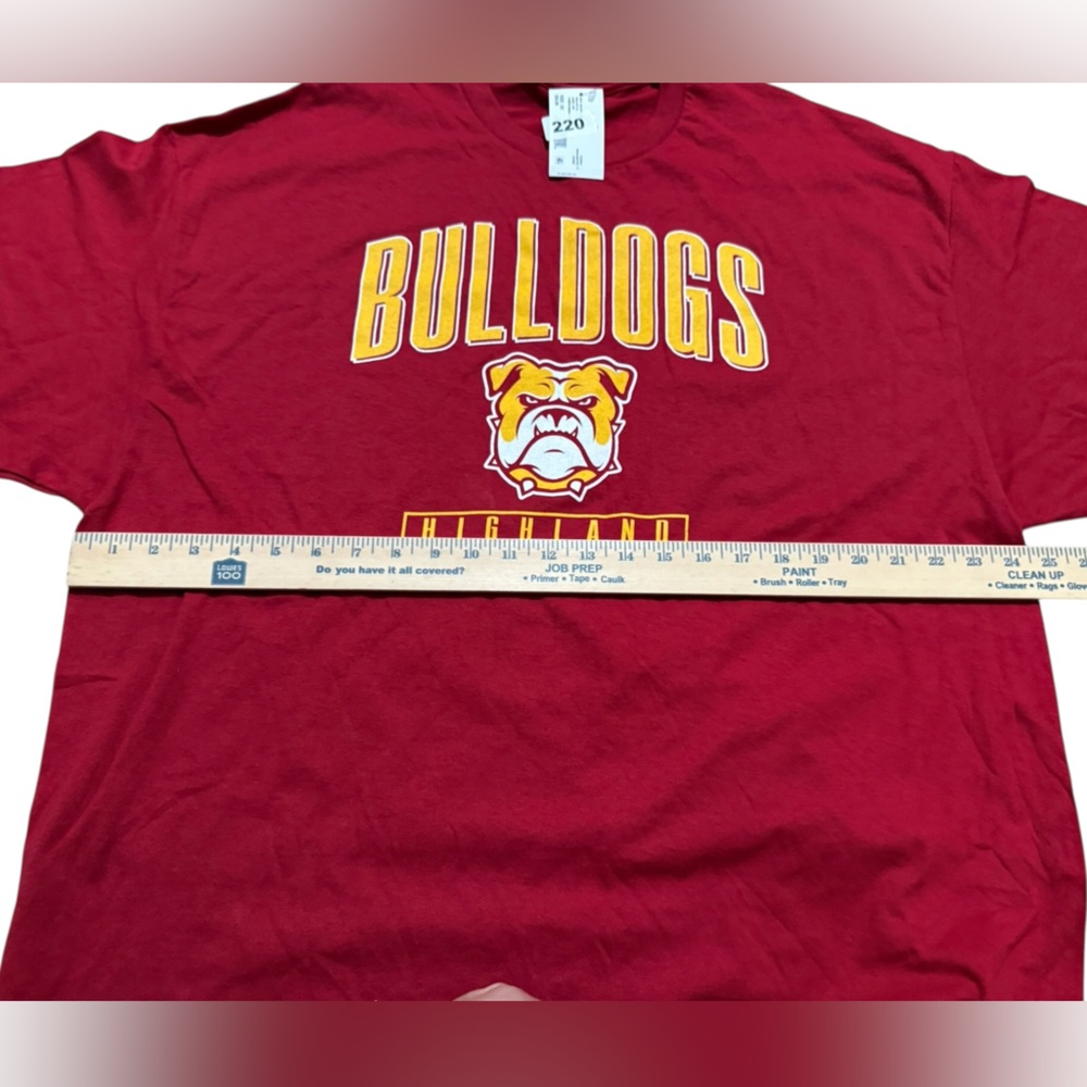 Gildan Bulldogs Highland high school men’s Red Dog T-Shirt Athletic red size 2XL - Picture 4 of 8